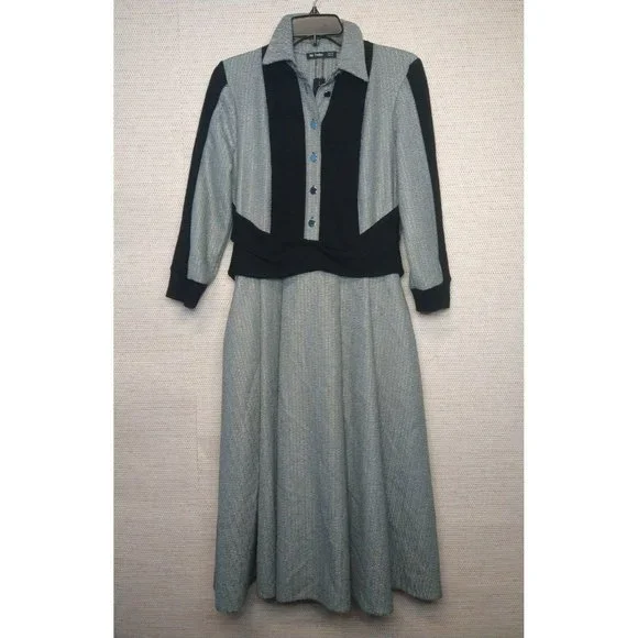 Dresses | Elegant Fit And Flare Dress Size M With Pockets Dinner Work  Church | Poshmark